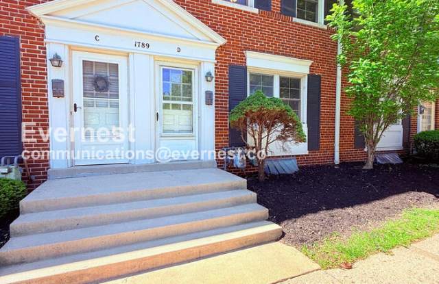 1789 Kings Court - 1789 Kings Court, Columbus, OH 43212