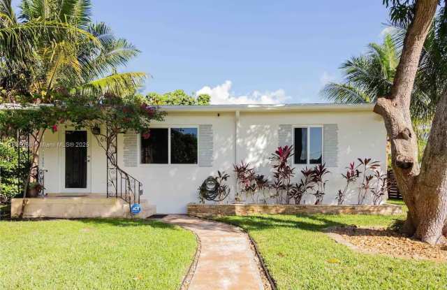 601 NW 116th St photos photos