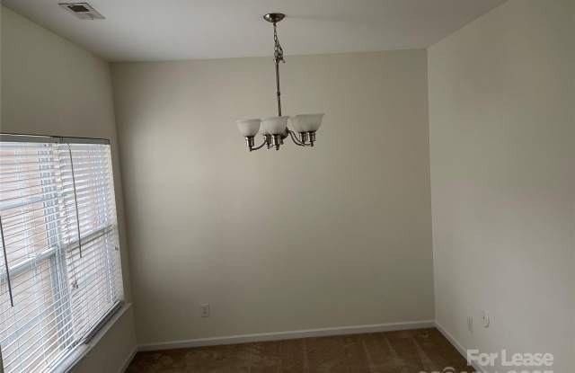 8583 Carolina Lily Lane Gallery 2