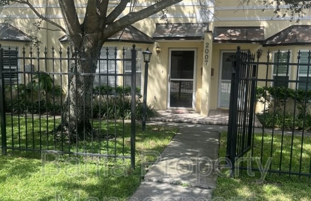 2007 W De Leon St - 2007 West De Leon Street, Tampa, FL 33606