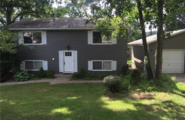 5228 VAN WINKLE Street - 5228 Van Winkle St, Livingston County, MI 48116