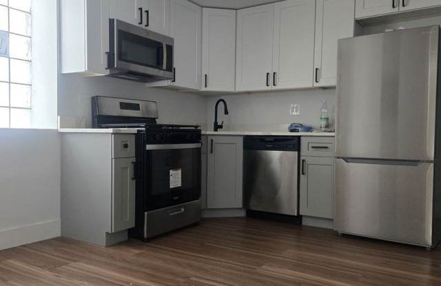 2325 W Rice Street, photos photos