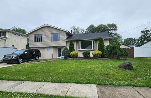 802 EDGEMOOR ROAD photos photos