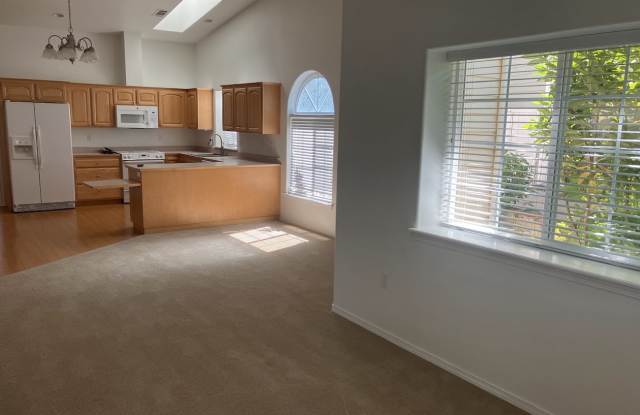 3123 Southwest University Road - 1 Gallery 2
