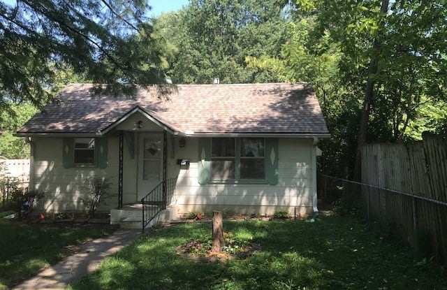 14 West 78 Terrace - 14 West 78th Terrace, Kansas City, MO 64114