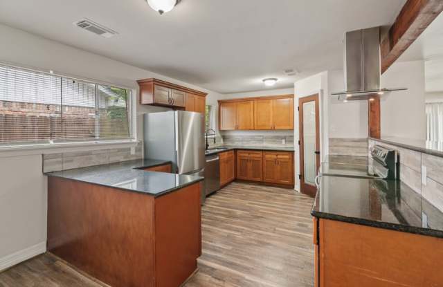 1622 Hollow Hook Road Gallery 4