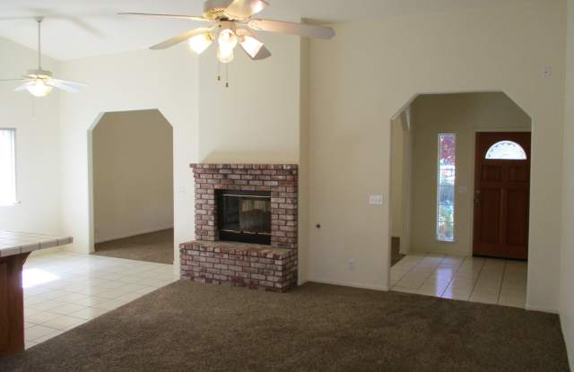 Culdesac Home Near Parks  Schools photos photos