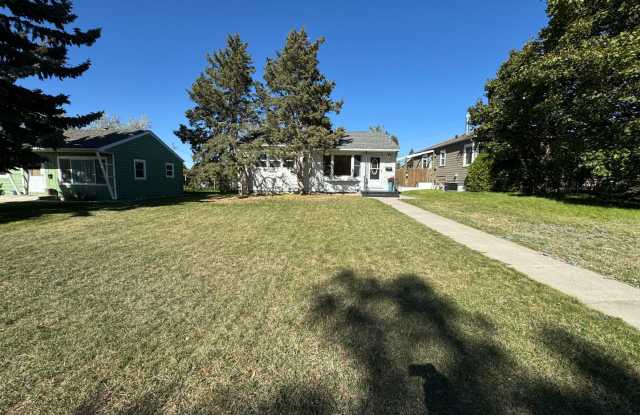 Beautiful Home - 2621 6th Avenue South, Great Falls, MT 59405 Beautiful Home - 2621 6th Avenue South, Great Falls, MT 59405