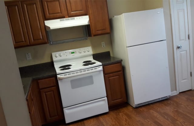 2437 Piering Dr. Gallery 3