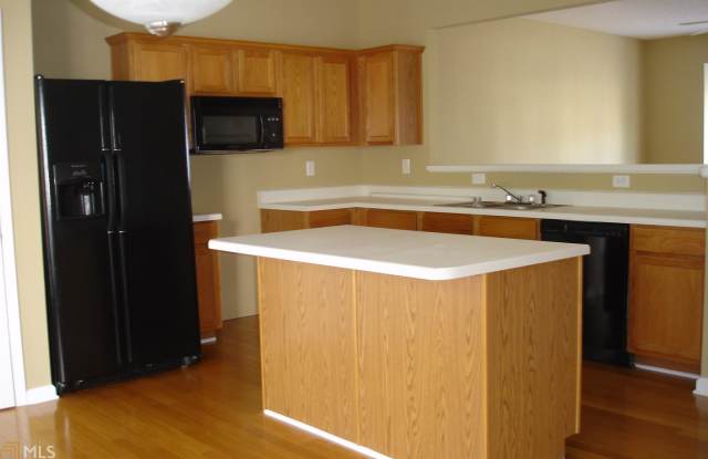 160 Madeline Ct Gallery 2