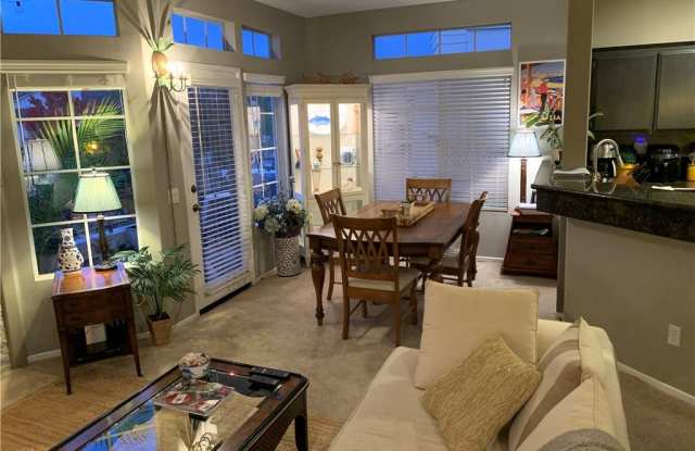 35 Shorebreaker Drive Gallery 3