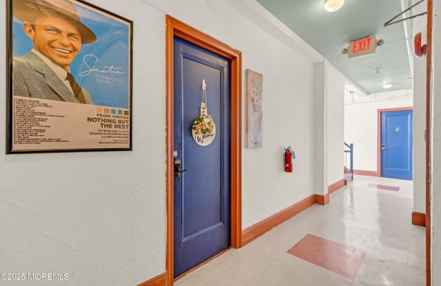400 Deal Lake Drive Gallery 2
