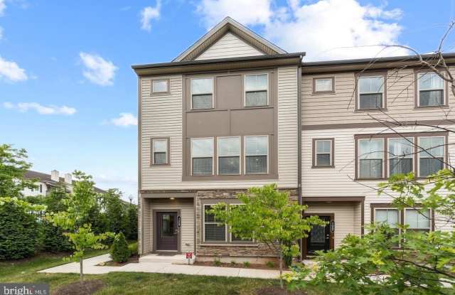 120 TOLOCKA Terrace NE photos photos