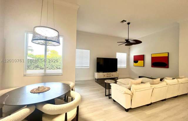 13651 SW 84th Ct Gallery 4