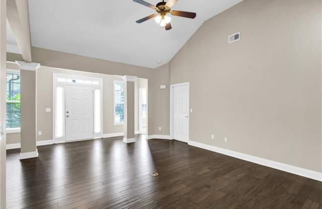 5358 Manor View Drive NW Gallery 4