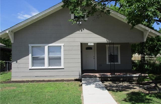 2714 26th Street - 2714 Northwest 26th Street, Fort Worth, TX 76106