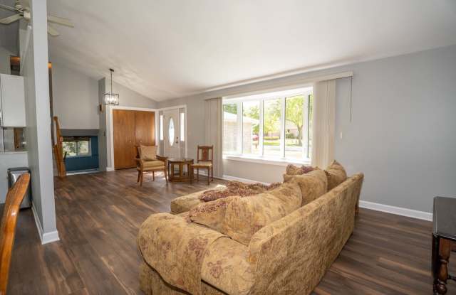 16409 Winding Creek Road Gallery 4
