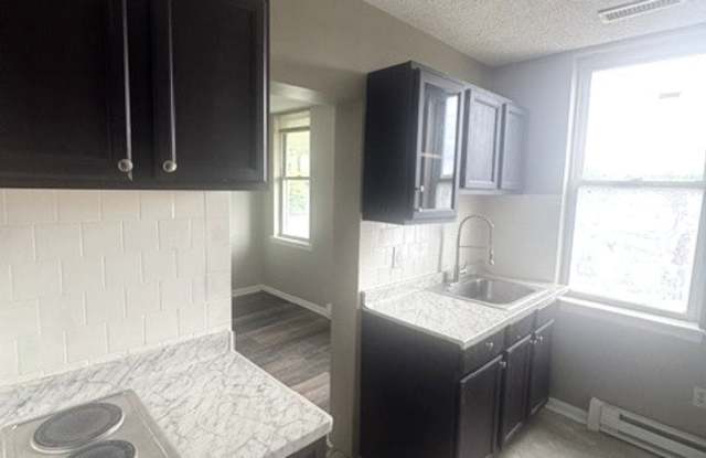 2917 Poplar Terrace - 3 Gallery 3
