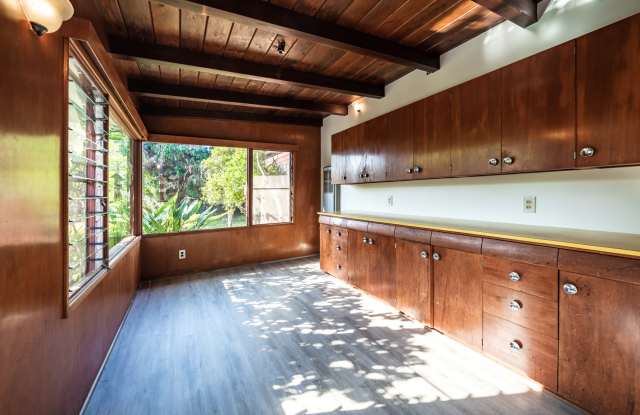 1217 Wilbur Avenue Gallery 3