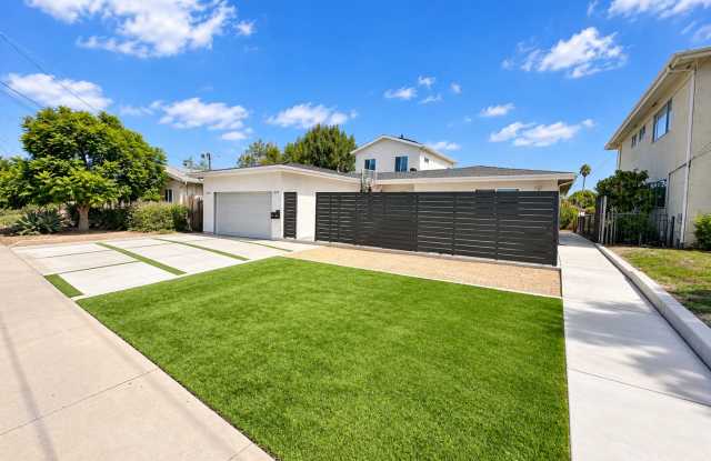 Sleek, modern and beautiful!  4 Bedrooms, 2 Bathrooms Gallery 1