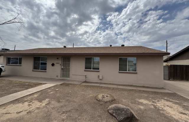 6921 West Camelback Road photos photos