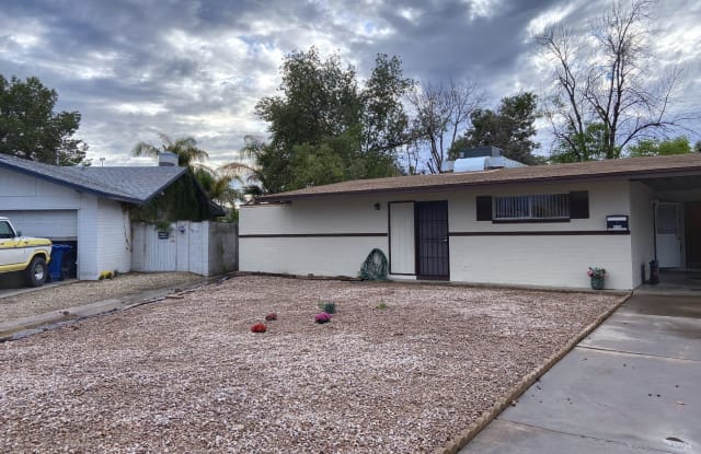 4126 S La Corta - 4126 South La Corta Drive, Tempe, AZ 85282