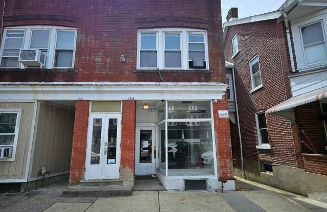 1935 W BROAD Street Gallery 3