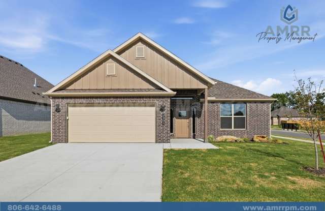 New Beginning Start with AMRR: Spacious 4-Bedroom, 2-Bath Home in Heritage Ranch – Siloam Springs Gallery 1