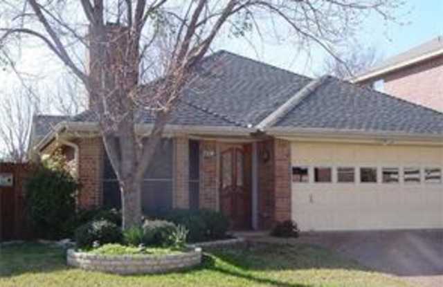 2524 Bear Haven Drive - 2524 Bear Haven Drive, Grapevine, TX 76051