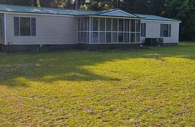 mobile home conveniently located photos photos