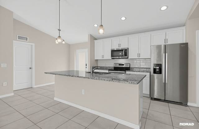 Spacious 4BR House in Cape Coral Gallery 1