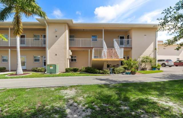 3136 Harbor Blvd photos photos