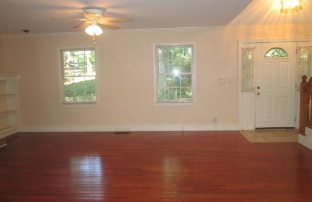 104 Little Ridge Rd Gallery 4