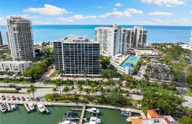 4031 Gulf Shore Blvd N photos photos