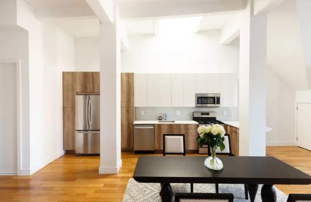 95 Horatio St. Gallery 2