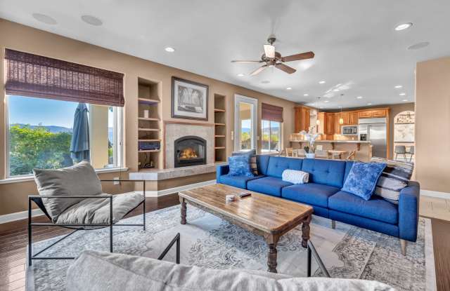 1520 Taos Lane photos photos