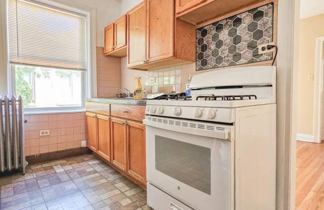 4720 West Addison photos photos
