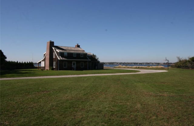 4 Dune Rd - 4 Dune Rd, Westhampton Beach, NY 11978