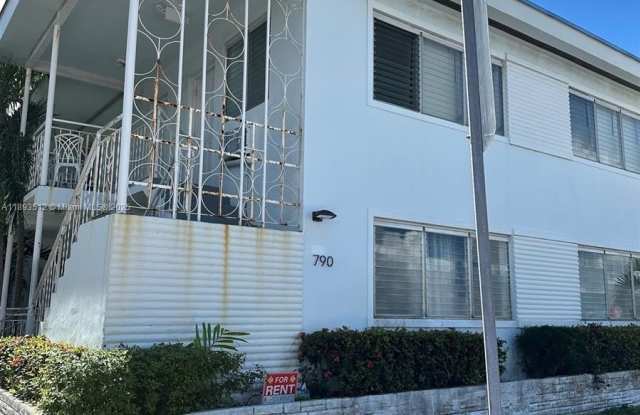 790 81st St photos photos