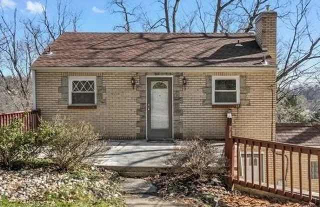 149 Fairfax Road - 149 Fairfax Road, Forest Hills, PA 15221