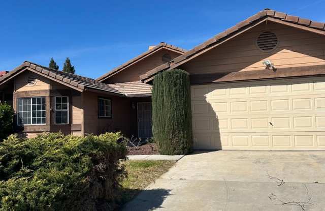 Riverbank Home Available NOW!! photos photos