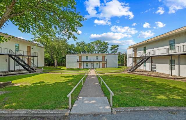312 W Rentz Street W photos photos