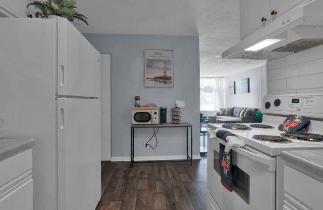 670 King St. #8 photos photos