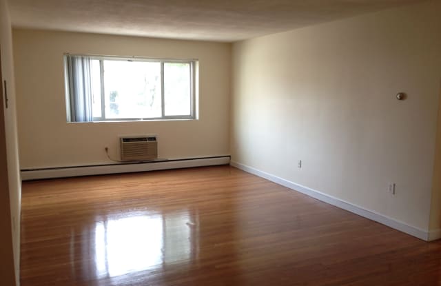34 Gardner Street Apartments Gallery 4