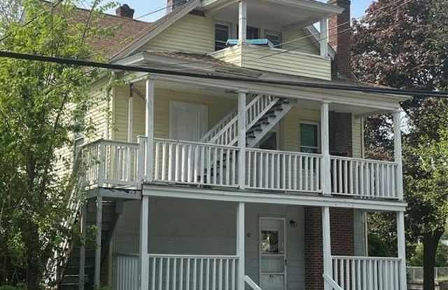 44 E Albert Street Gallery 4