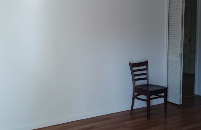 119 Langford Gallery 4