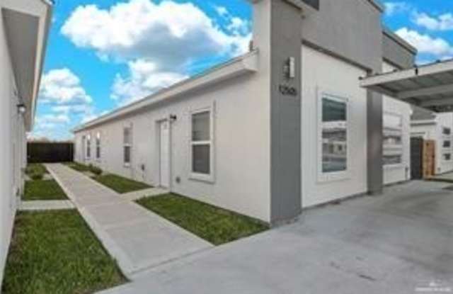 12505 N 39th Lane Gallery 2