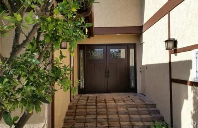 17161 Sandra Lee Lane Gallery 3