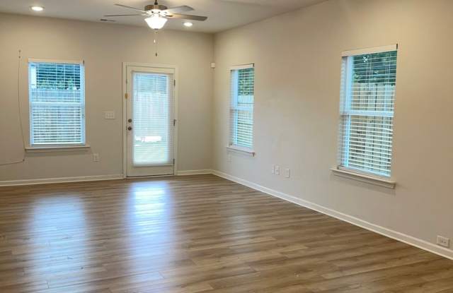 Great 3 Bed 2 Bath Brick Ranch in Brand New Community! Gallery 3