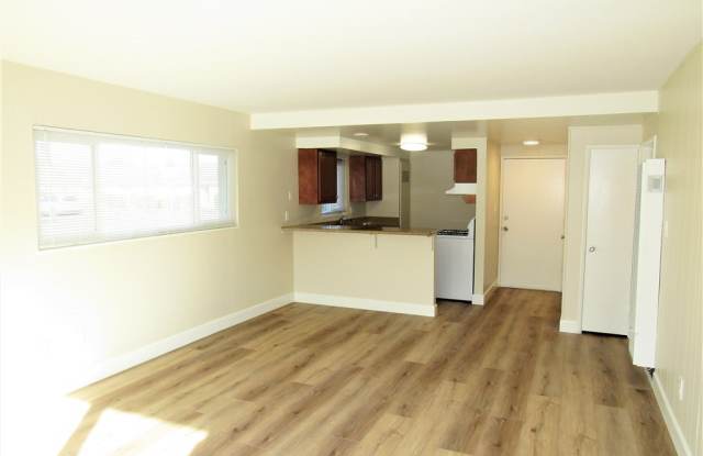 1842 W Maple Avenue Gallery 3